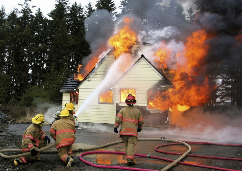 Защита от пожаров в жилых зданиях: необходимые меры безопасности